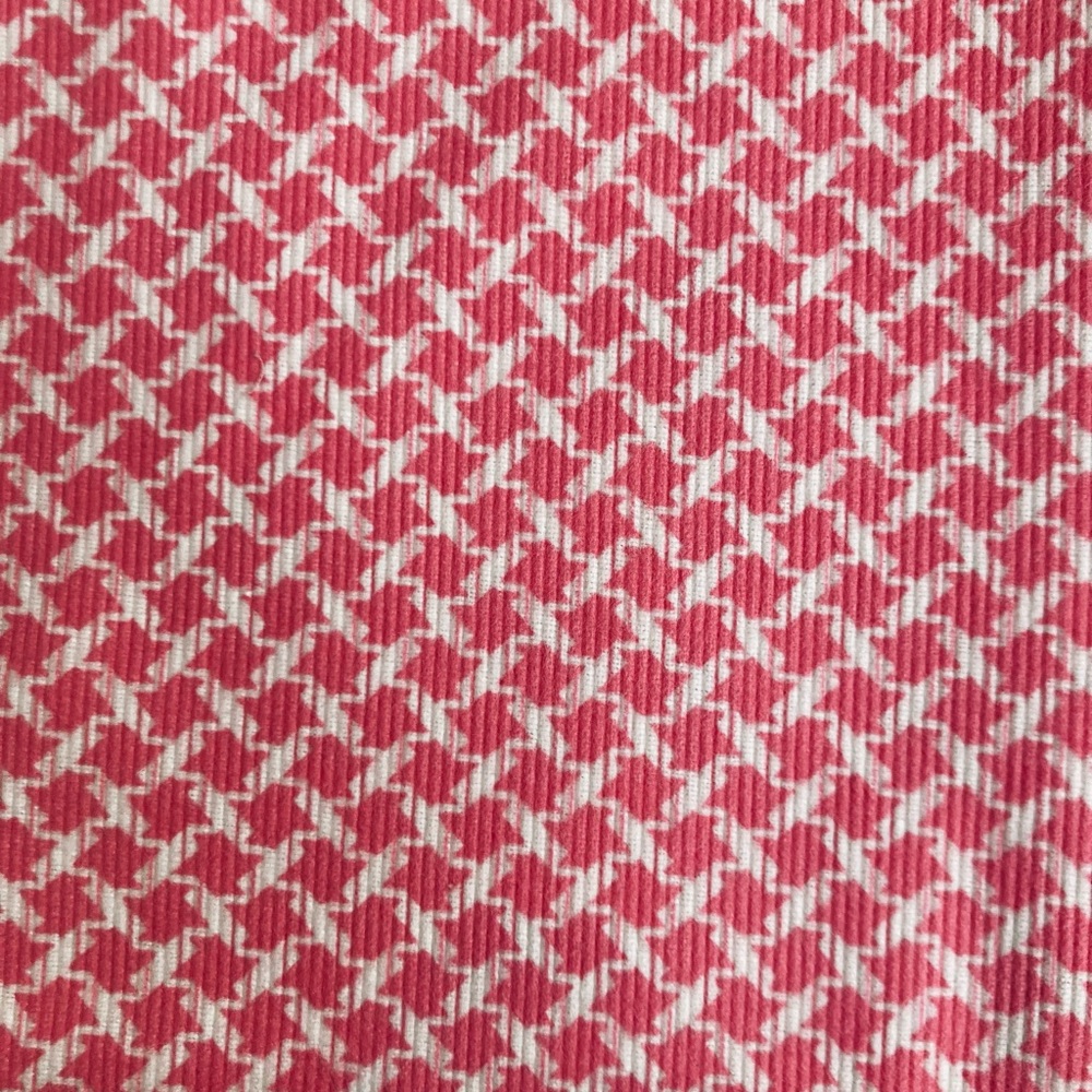 Small wale Corduroy Fabric pink houndstooth